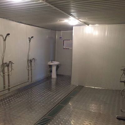 Casa de contêineres teto à prova d'água padrão de aço Skid Portaloo Outdoor Luxury Toilete móvel portátil para compra
