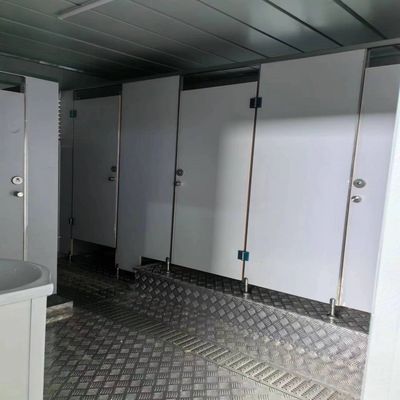 Banheiro portátil A solução ideal para as suas necessidades de construção simples Amigável ao ambiente e acessível