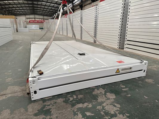 Instalação rápida Pronto feito 20ft 30ft 40ft aço vidro lã painel de sanduíche casa de contêiner dobrável com porta de segurança