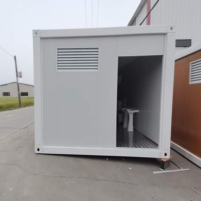 2 3 4 Estação VIP Chuveiro e WC Portátil Luxury Toilets Outdoor Trailer com opções personalizáveis