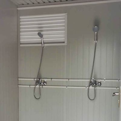 Eletricidade local padrão e 70% de economia de tempo Vantagem de contêiner Toilet Toilete portátil com recursos convenientes