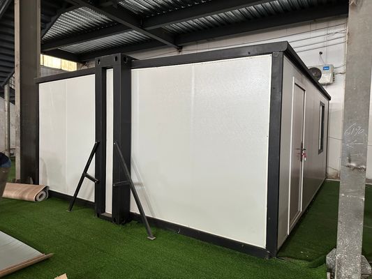 20ft 40ft Container Home Portátil pré-fabricado Casa de contêineres expansível com aço Estrutura de painel de sanduíche de luxo