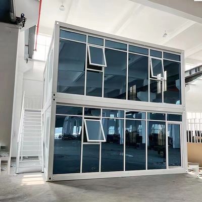 Fácil de instalar Modular Moderno pré-fabricado 20/40 ft Container House estável impermeável PVC Tabuleiro de piso de plástico de aço Janela