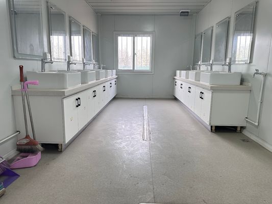 Instalação rápida Estrutura de aço galvanizado 20 40ft painel de sanduíche pré-fabricado Flat Pack Container House para escritório apartamento