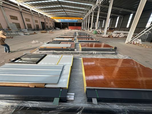 Fornecimento direto Casas de contêiner de 20 pés 40 pés montadas em fat pack Hotel Casa pré-fabricada com banheiro e cozinha