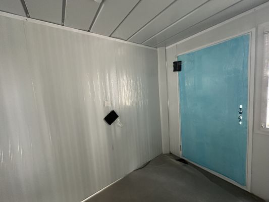 Casa de contêiner dobrável pré-fabricada de 20 pés e 40 pés para quarto externo personalizável e fácil de montar