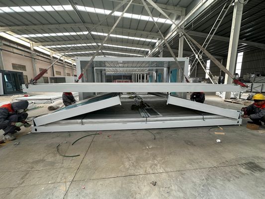20FT/40FT Casa Modular Personalizada Confortável Container Dobrável com Isolamento térmico e acústico com poupança de energia de baixo carbono