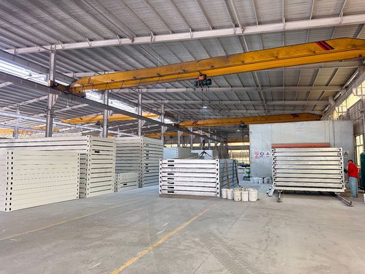 Boa Instalação Rápida Casa Portátil Escritório Container Casa com Painel Sandwich e personalizado