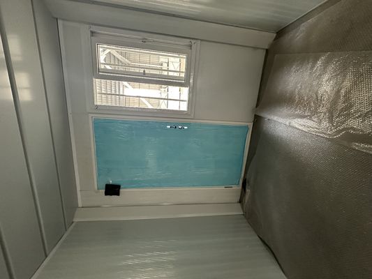 Casa de contêiner dobrável de janela de alumínio com vantagem de instalação rápida e modular