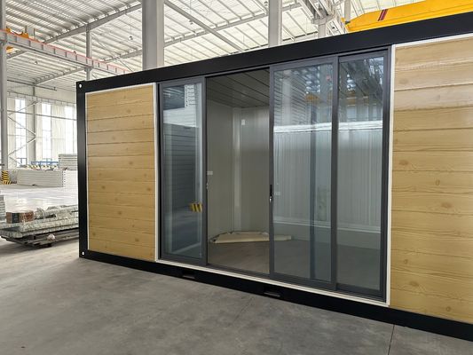 Casa de contêineres de transporte modificada de design quadrado para escritório Impermeável Incendio Prefabricado Casas de estrutura de aço