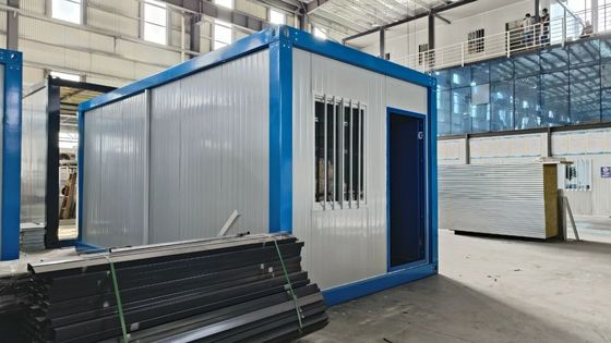 3 quartos Eco-friendly Modular Prefab Detachable Container House com Carport e design respirável
