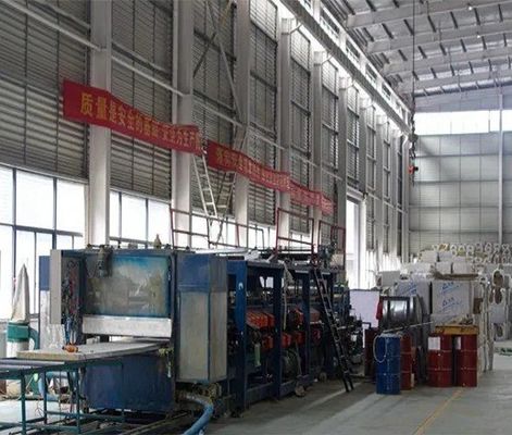 Casa pré-fabricada Tailândia Estrutura de aço leve Quadro 4 quartos personalizados para uma vida confortável e moderna