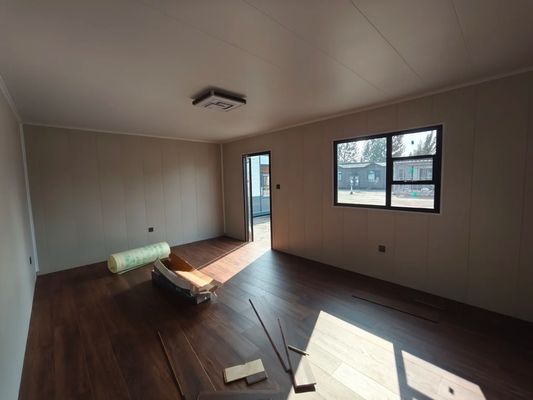 Casa pré-fabricada de estrutura de aço de luxo moderna com janela de alumínio e porta de segurança de aço