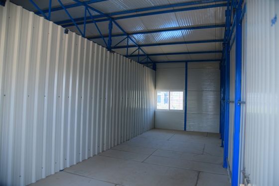 Janela de alumínio e chão de madeira Casa pré-fabricada de vidro de 2 andares para famílias pequenas