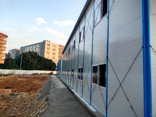 Casas pré-fabricadas de piso de madeira de estilo design costeiro