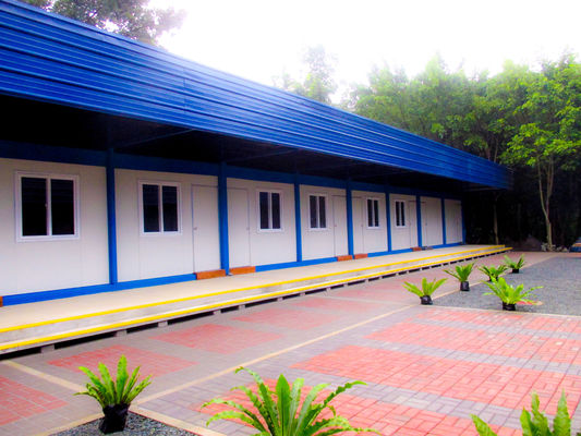 Casas de villas de baixo carbono feitas de painel de sanduíche e projeto do sistema de estrutura de aço pré-fabricado