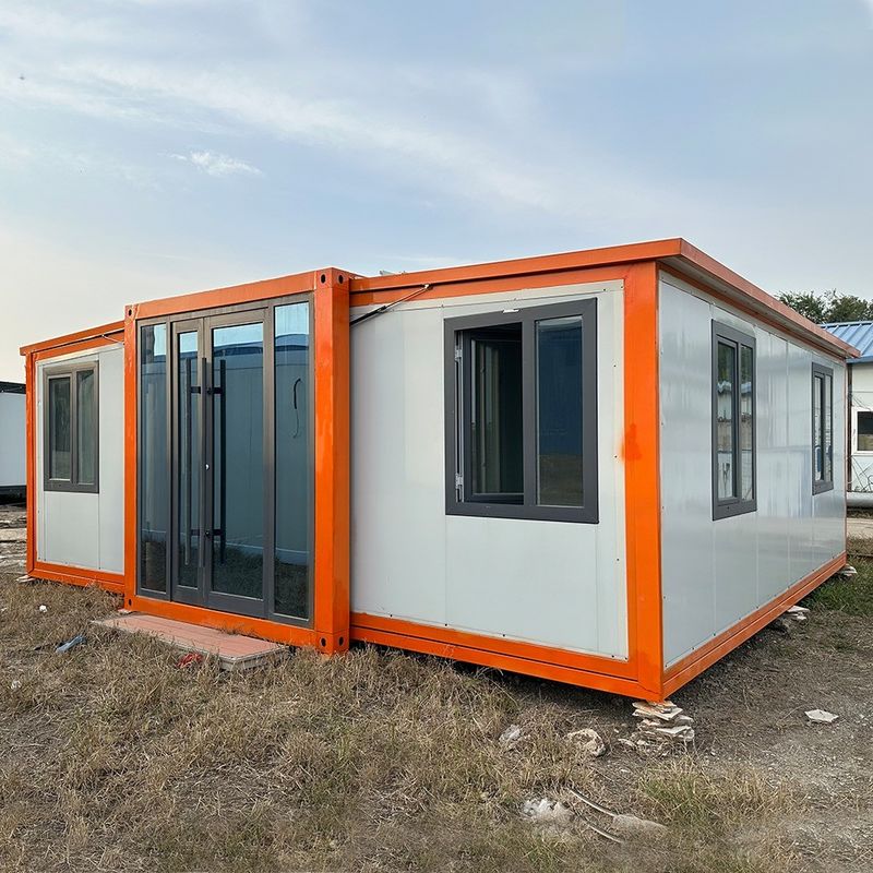 Casa móvel de 40 pés com estrutura de aço Sala de estar Vila de luxo Casa de contêiner de aço e bom isolamento térmico